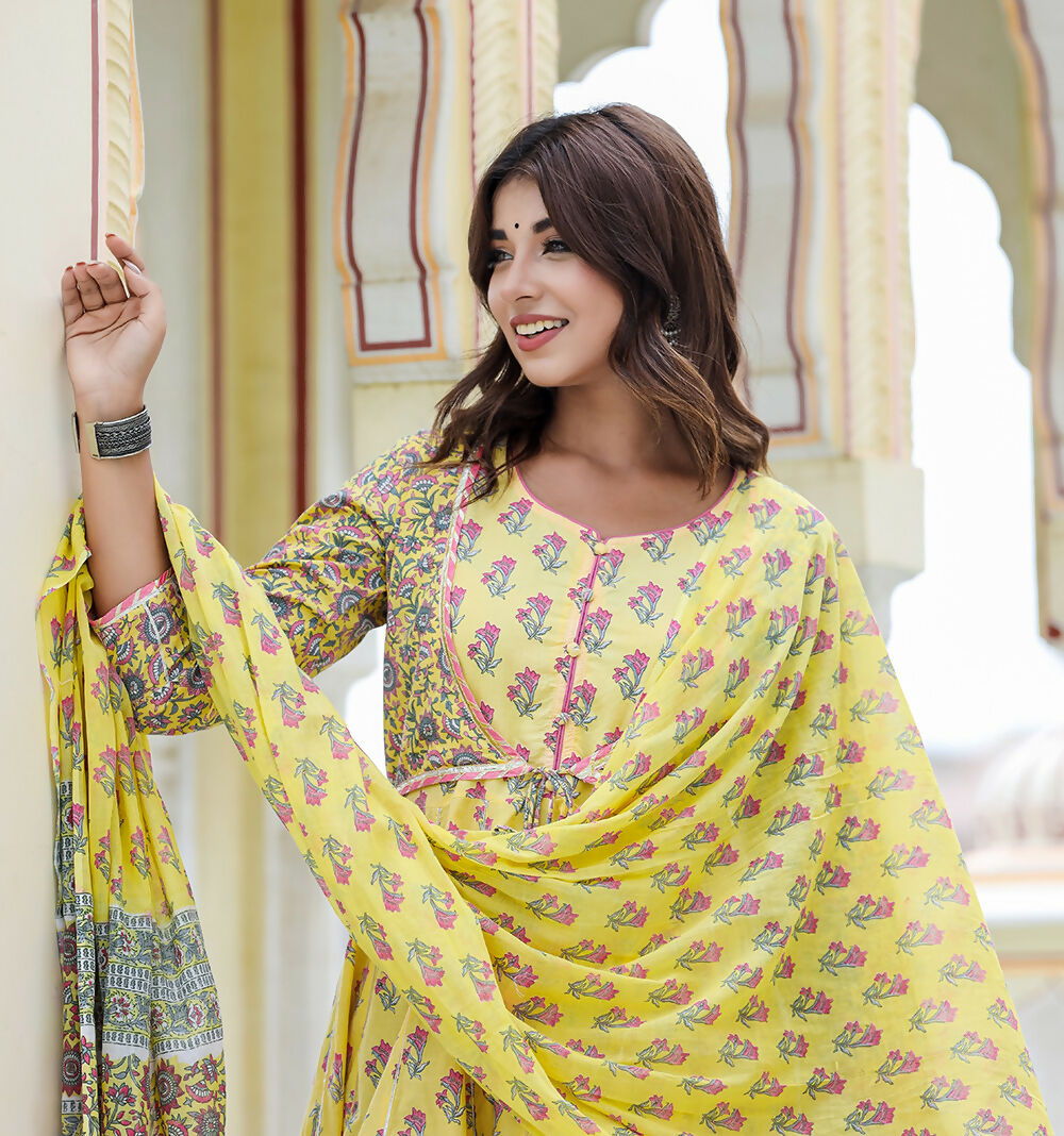 Kaajh Women's Yellow Floral Paplum Kurta Sharara Set With Dupatta | Grocsy