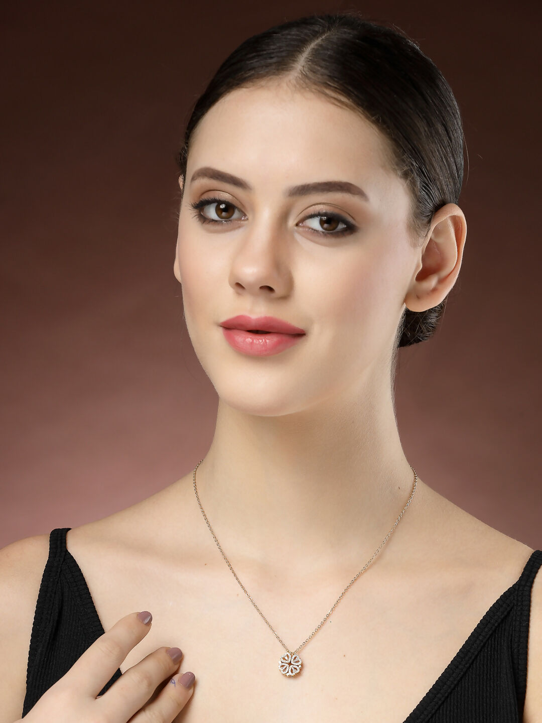 NVR Women's Rose Gold Heart Shape American Diamond Metal Chain | Grocsy