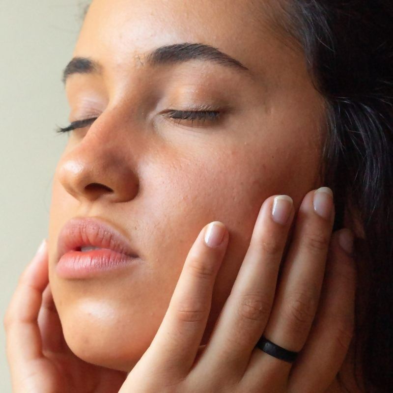 Mokah Woman Lush Moisturising Serum | Grocsy