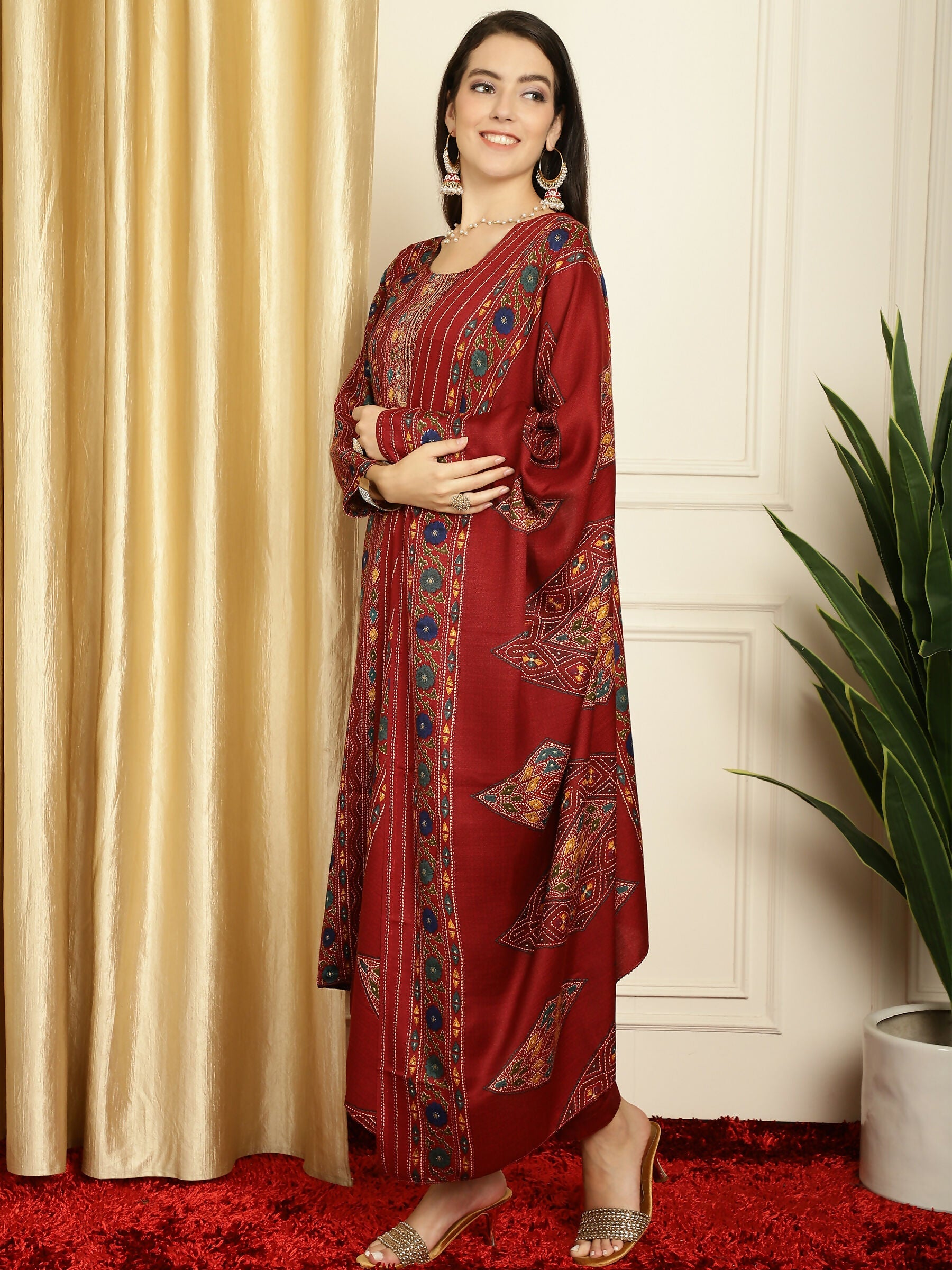 Jyoti Fashion Women's Maroon Pashmina Floral Digital Printed Kurta with Trouser & Dupatta | Grocsy