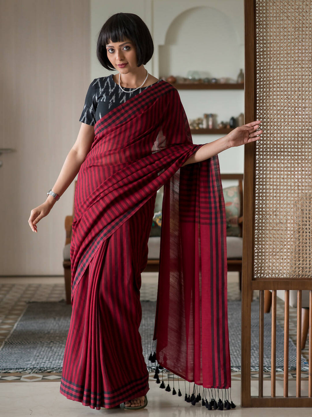 Suta Maroon Woven Design Pure Cotton Saree | Grocsy