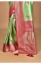 Morchari Women Desgin Banarasi Silk Saree-Green | Grocsy