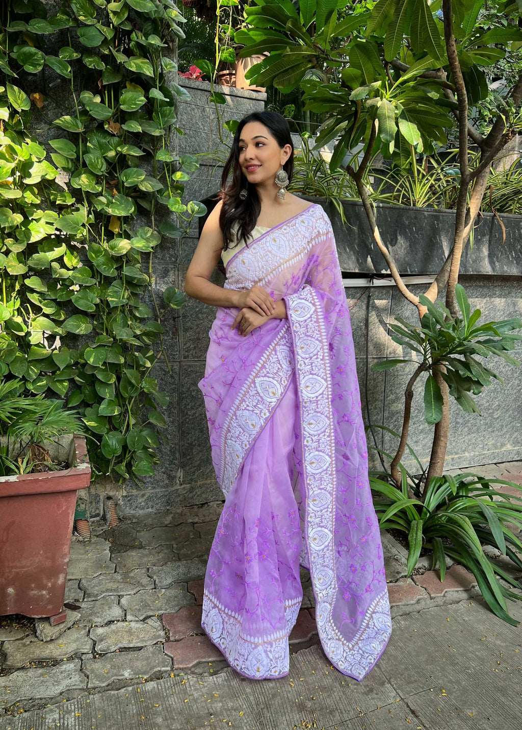 Vamsee Palak Saavi Lavender Organza Saree | Grocsy