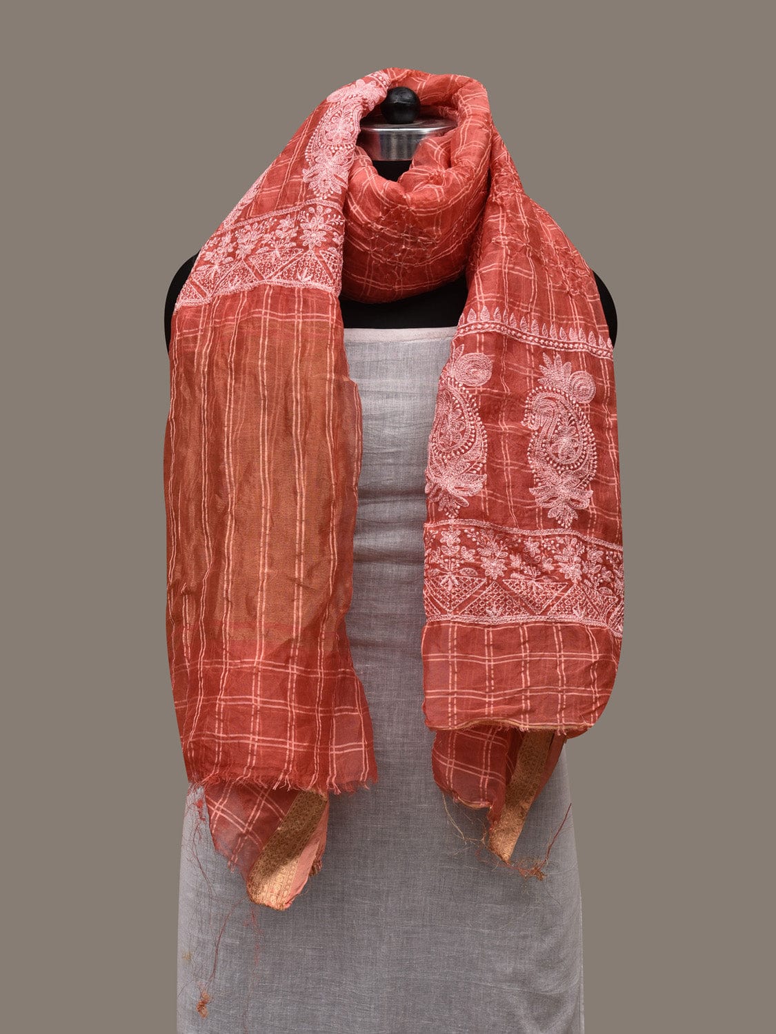 Peach Bandhani Silk Handloom Dupatta with Mango and Border Design - Global Threads | Grocsy