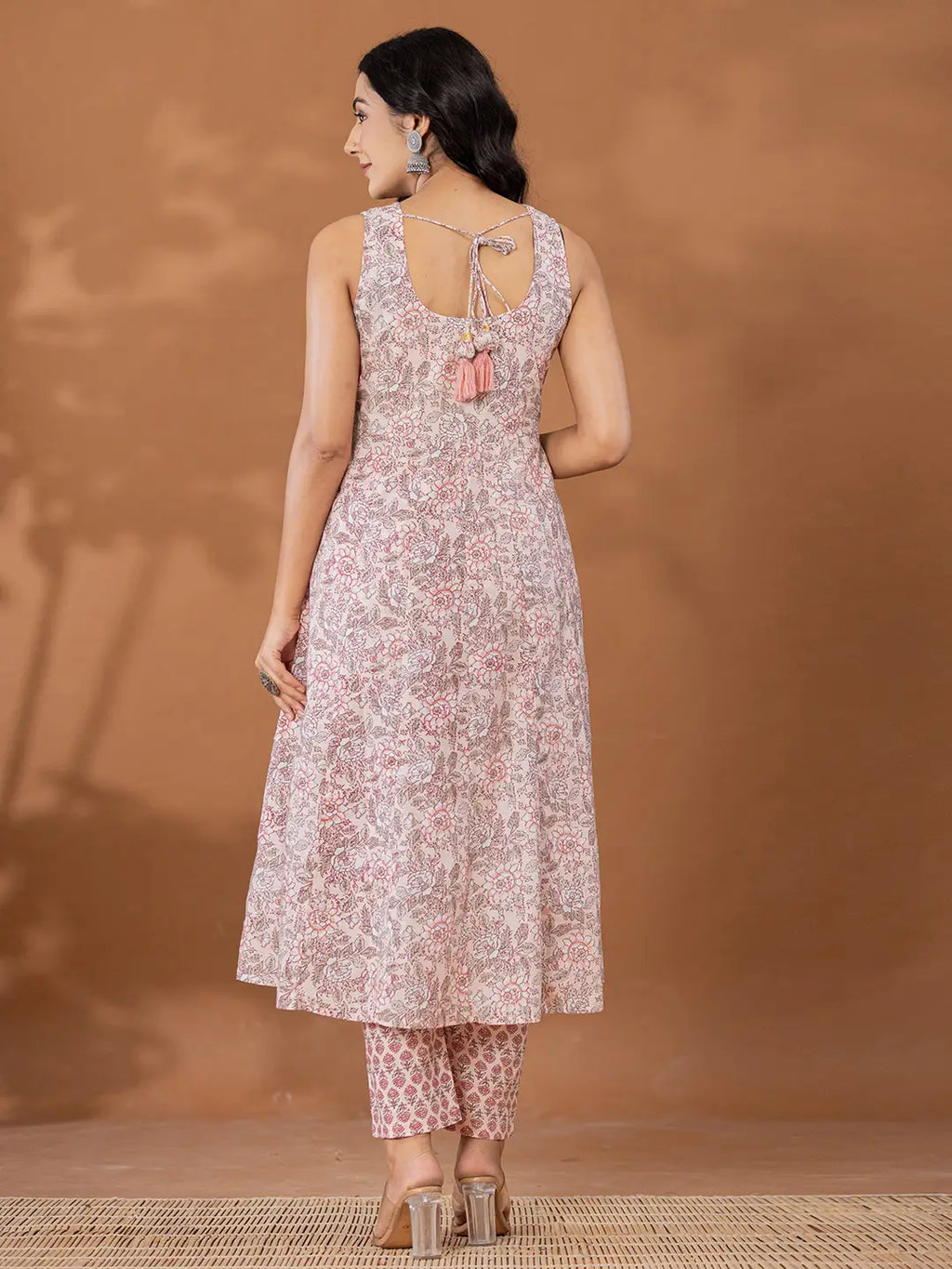 Yufta Peach Cotton Anarkali Square Neck Kurta Dupatta Set | Grocsy