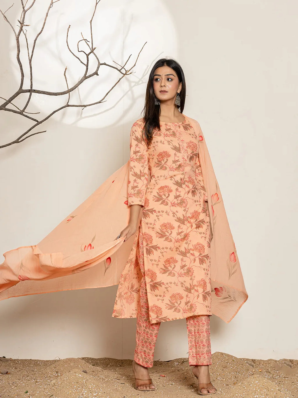 Yufta Peach Cotton Floral Print Kurta Dupatta Set | Grocsy