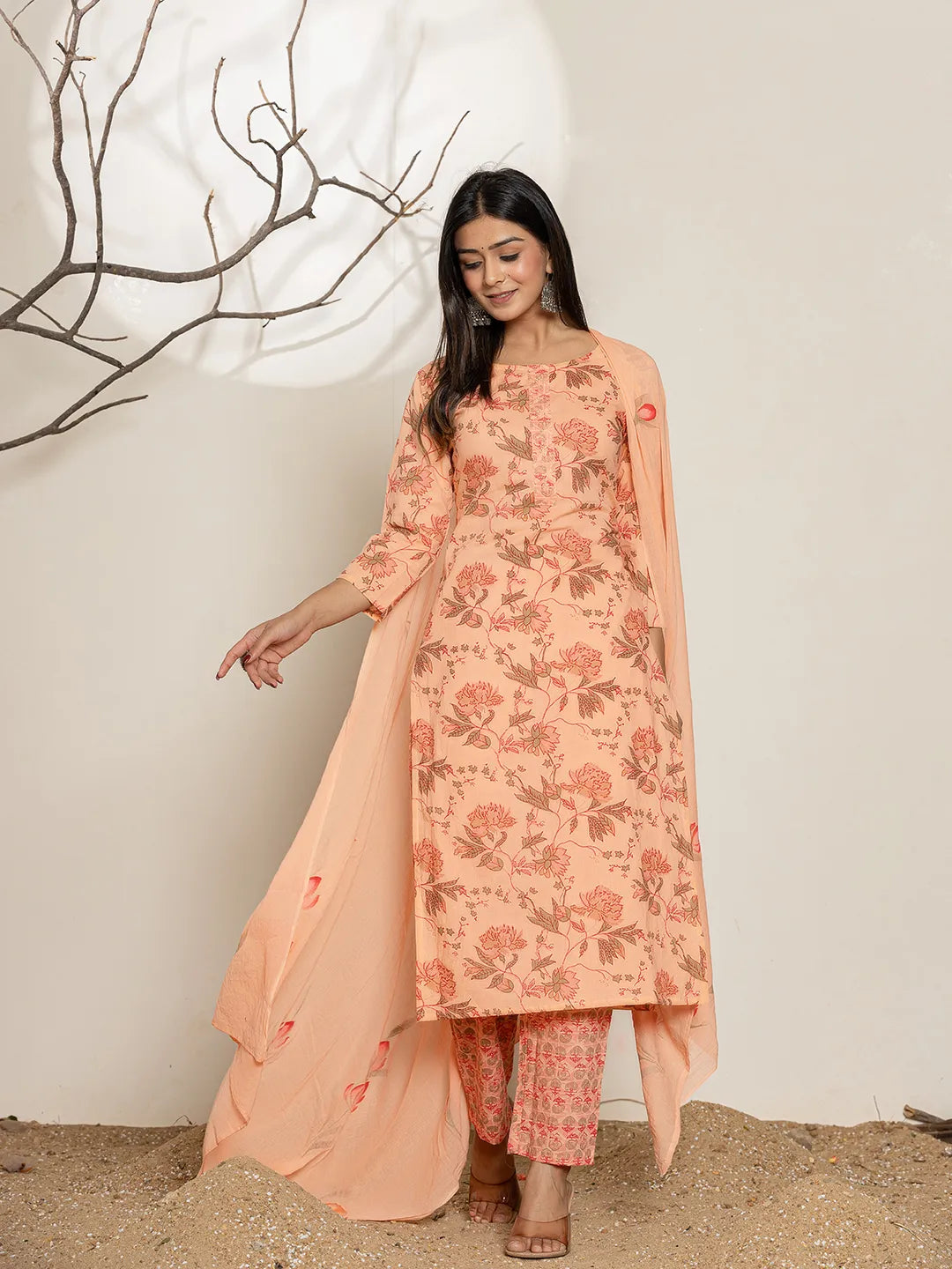 Yufta Peach Cotton Floral Print Kurta Dupatta Set | Grocsy
