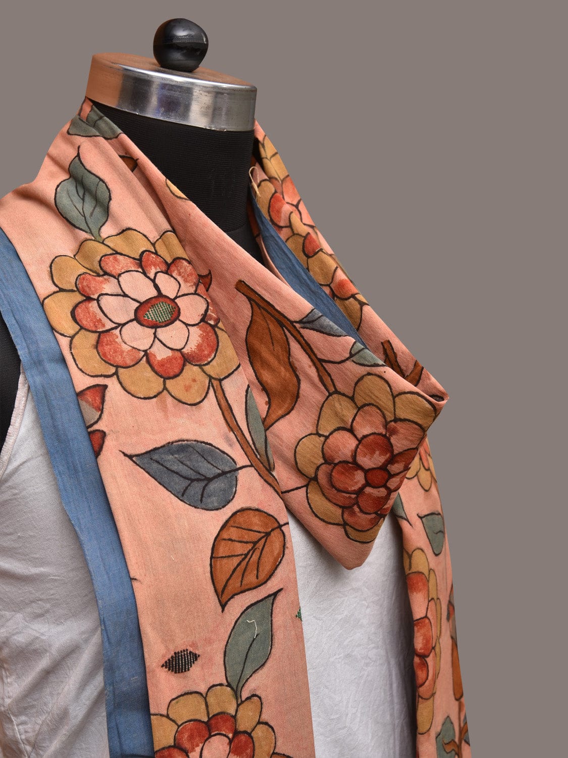 Peach Kalamkari Hand Painted Cotton Handloom Dupatta with Floral Design - Global Threads | Grocsy