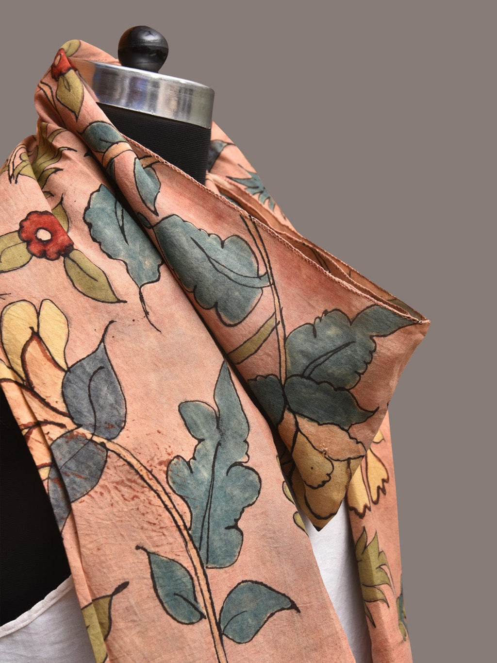 Peach Kalamkari Hand Painted Sico Stole with Floral Design - Global Threads | Grocsy