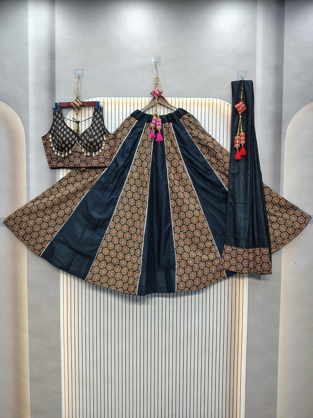 DEIANA'S Ajarak Print With Kali Pattern Lehenga Choli - Black | Grocsy