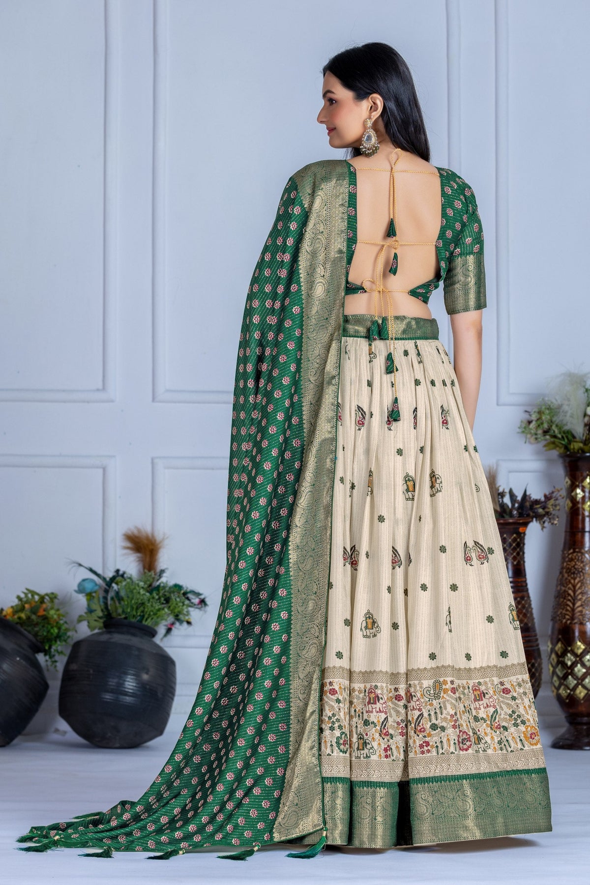 DEIANA'S Jacquard With Jari Print Weaving Lehenga Choli - Off White | Grocsy