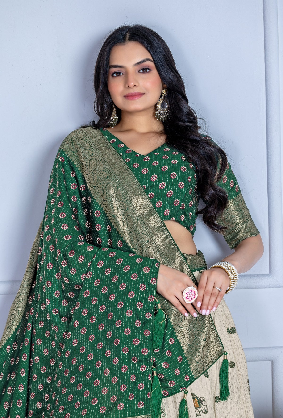 DEIANA'S Jacquard With Jari Print Weaving Lehenga Choli - Off White | Grocsy