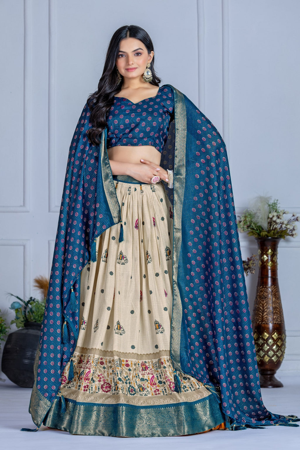 DEIANA'S Jacquard With Jari Print Weaving Lehenga Choli - Off White | Grocsy