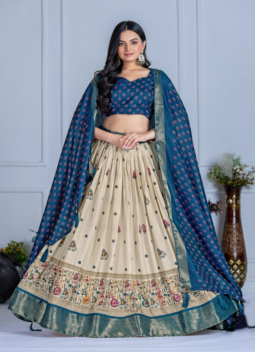 DEIANA'S Jacquard With Jari Print Weaving Lehenga Choli - Off White | Grocsy
