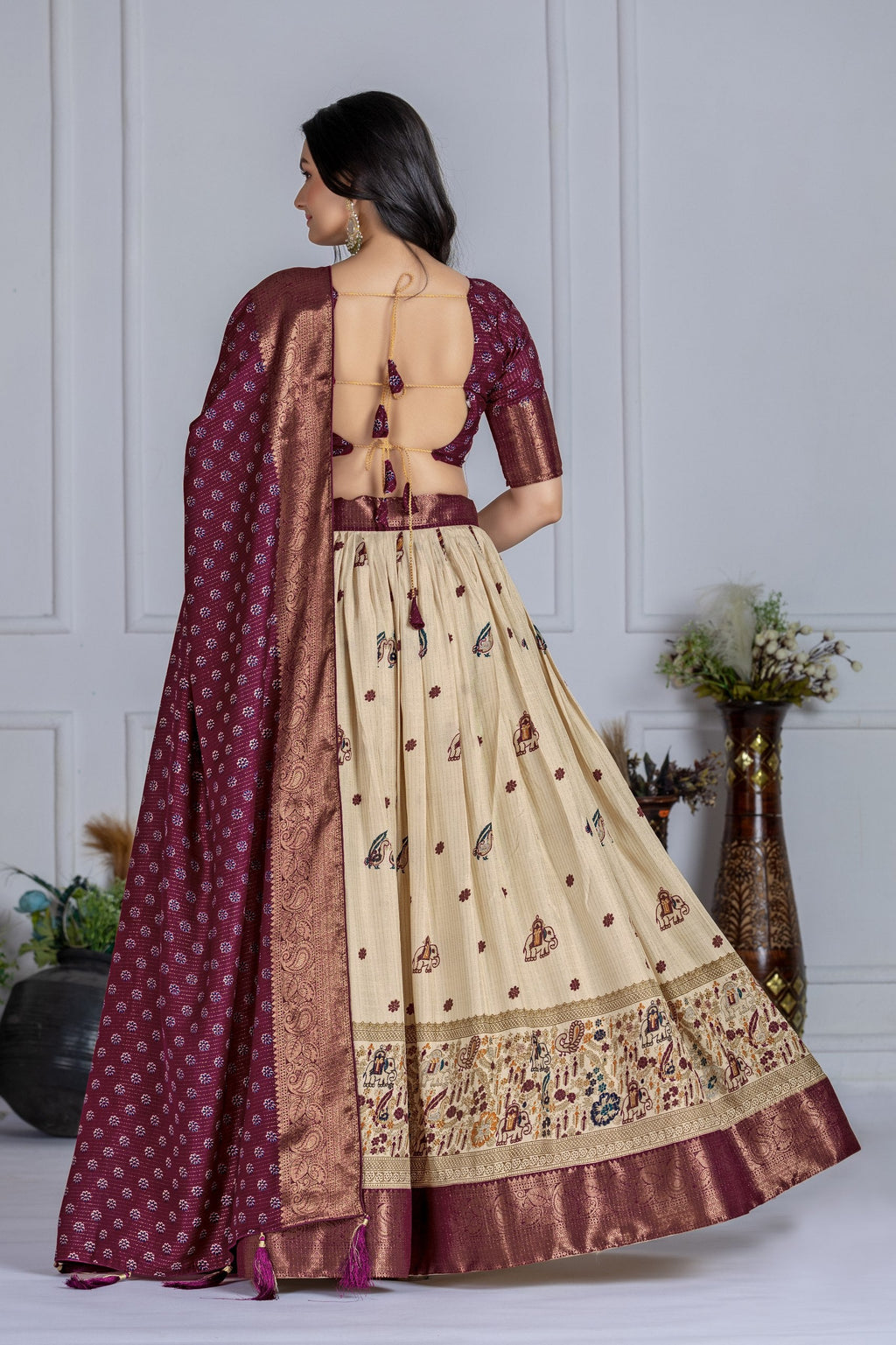 DEIANA'S Jacquard With Jari Print Weaving Lehenga Choli - Off White | Grocsy
