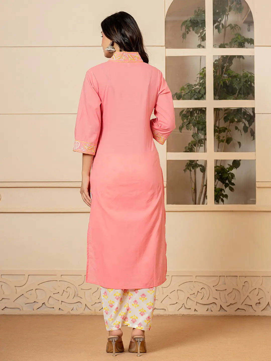 Yufta Pink Cotton Embroidered Kurta Dupatta Set | Grocsy