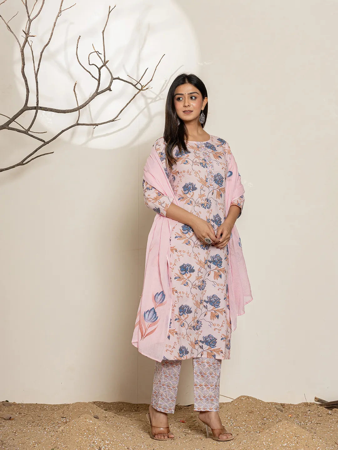 Yufta Pink Cotton Floral Print Kurta Dupatta Set | Grocsy