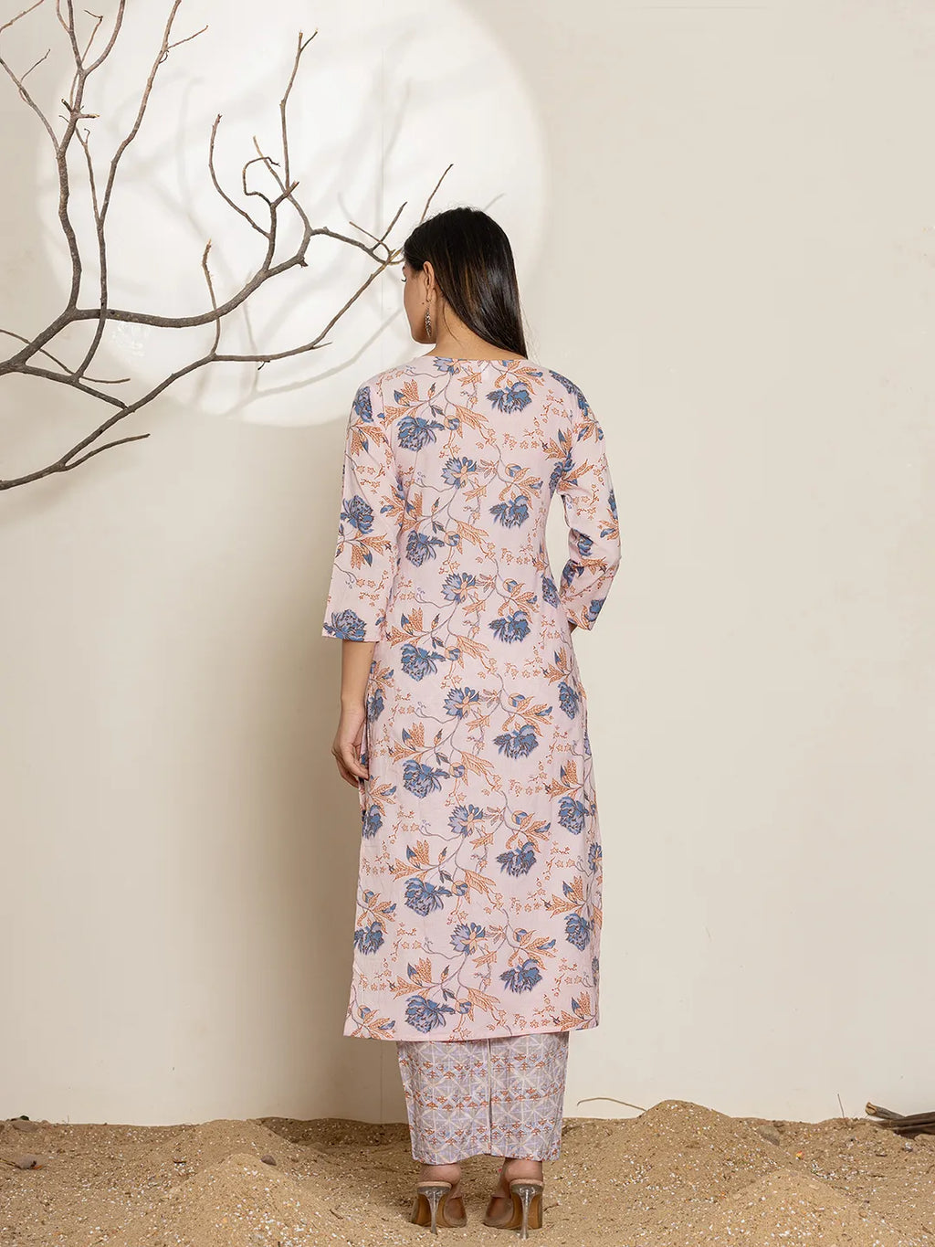 Yufta Pink Cotton Floral Print Kurta Dupatta Set | Grocsy