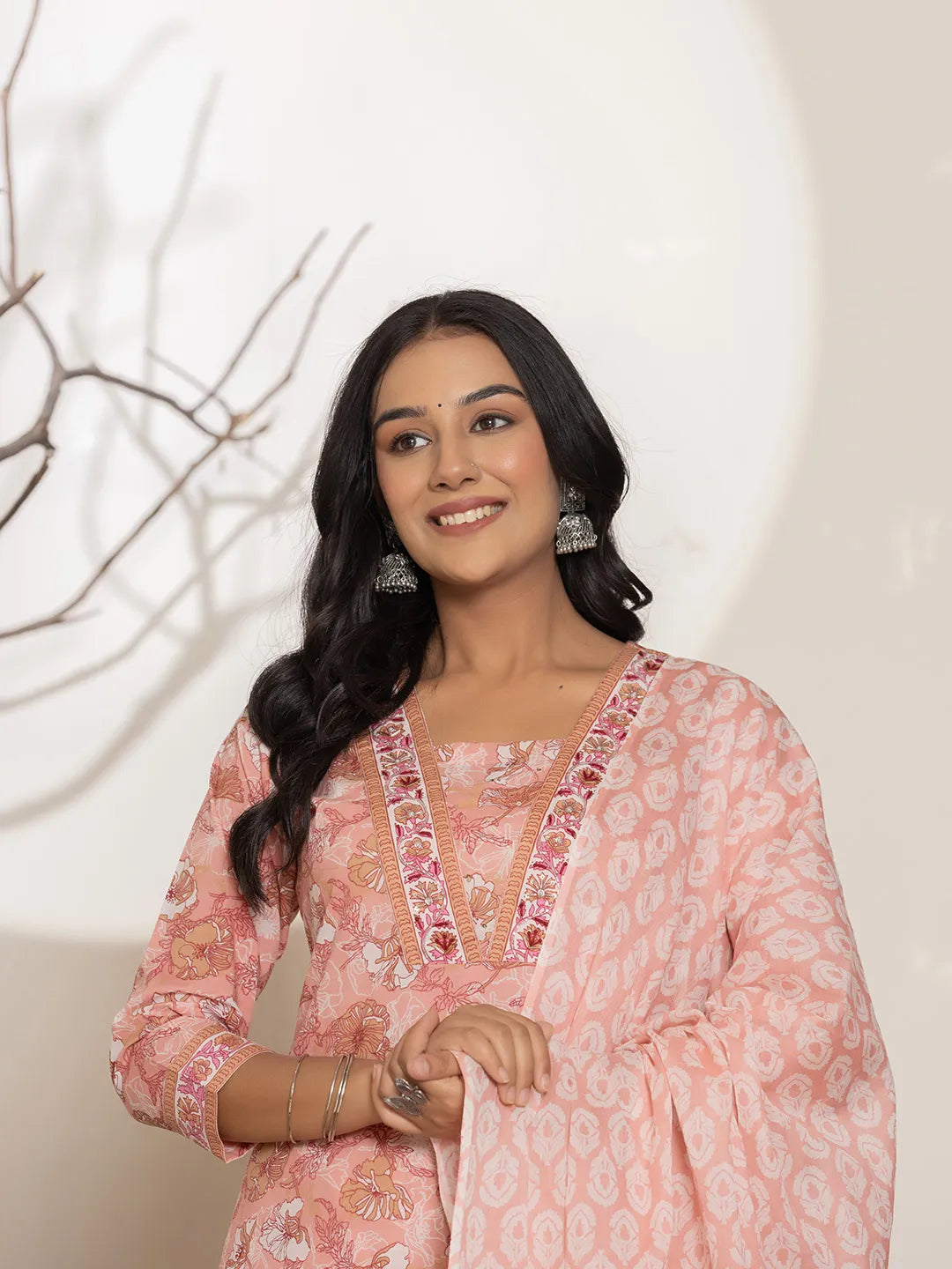 Yufta Pink Floral Print Cotton Straight Kurta Dupatta Set | Grocsy
