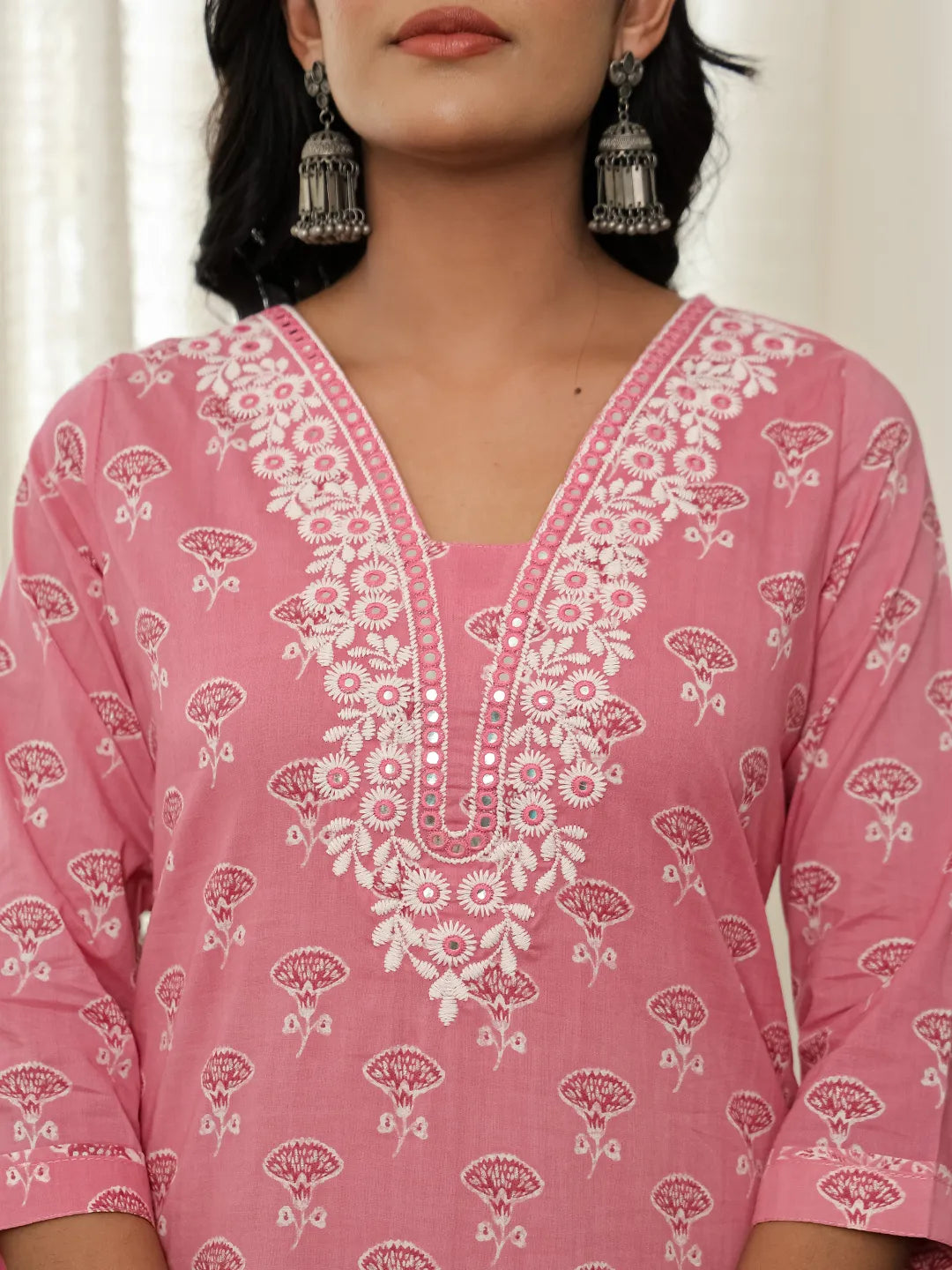 Yufta Pink Floral Thread Work Straight Kurta Trouser Dupatta Set | Grocsy