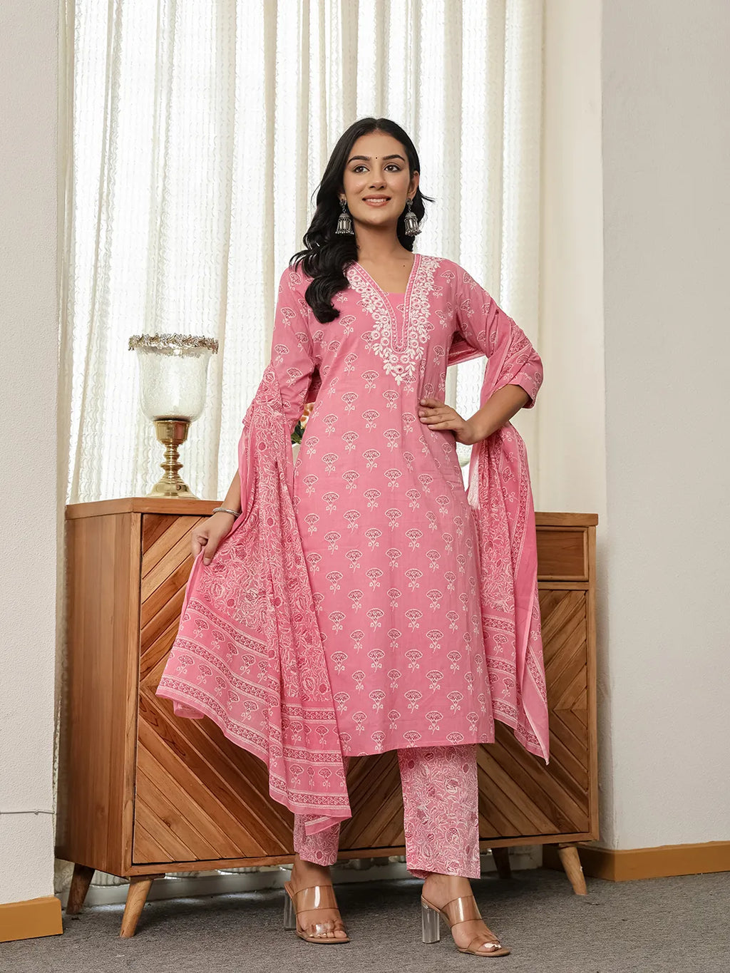 Yufta Pink Floral Thread Work Straight Kurta Trouser Dupatta Set | Grocsy