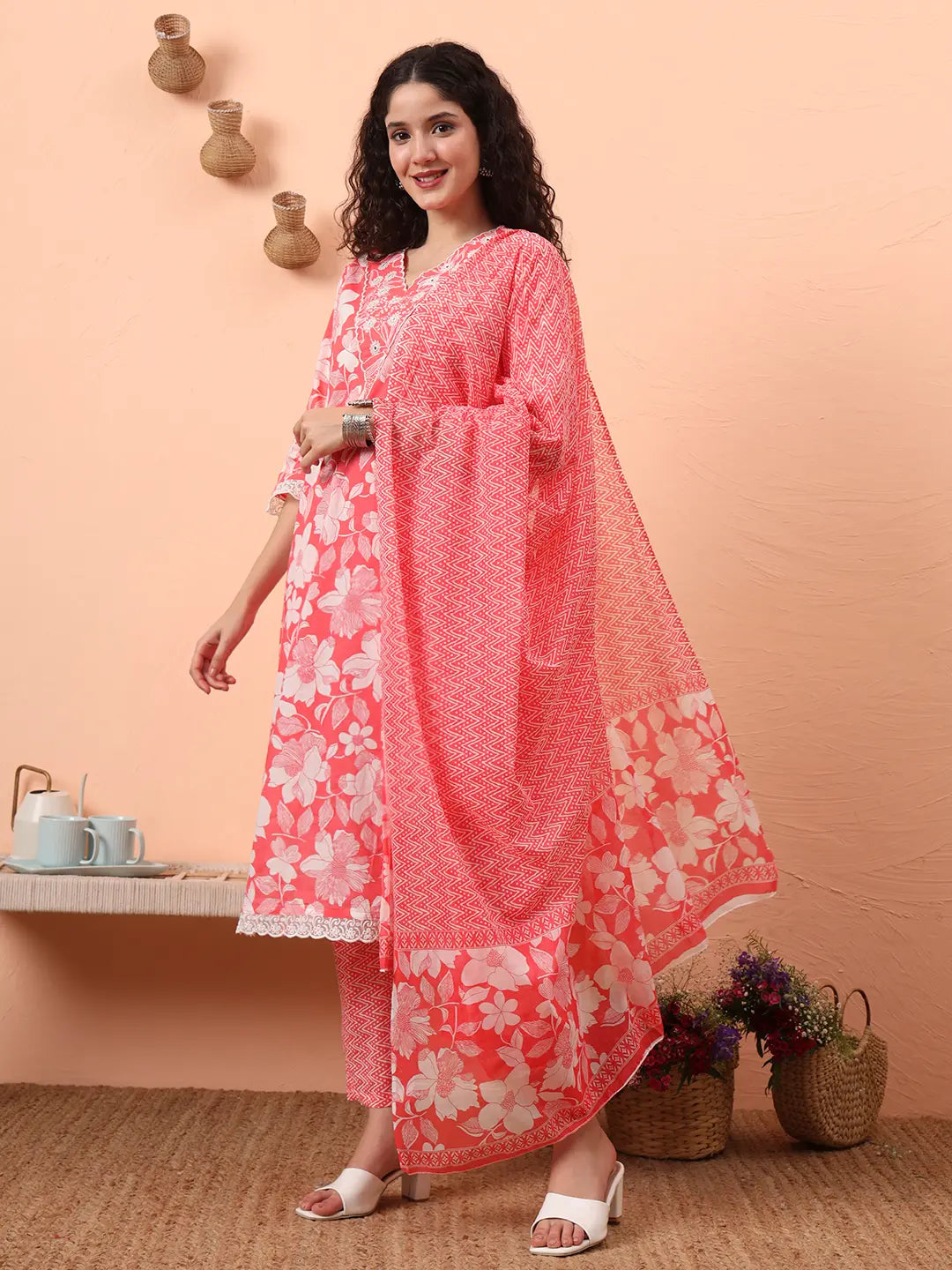 Yufta Pink Pure Cotton Ethnic Motifs Straight Kurta Pant Set | Grocsy