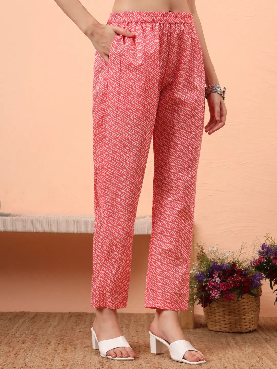 Yufta Pink Pure Cotton Ethnic Motifs Straight Kurta Pant Set | Grocsy
