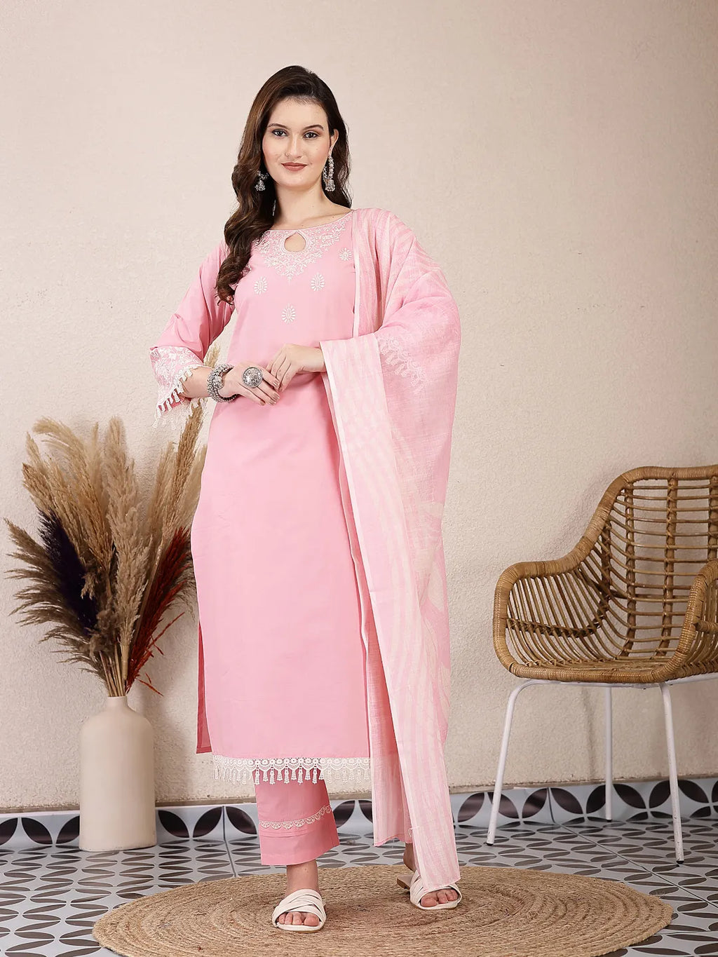 Yufta Pink Solid Thread Work Straight Kurta Trouser Dupatta Set | Grocsy