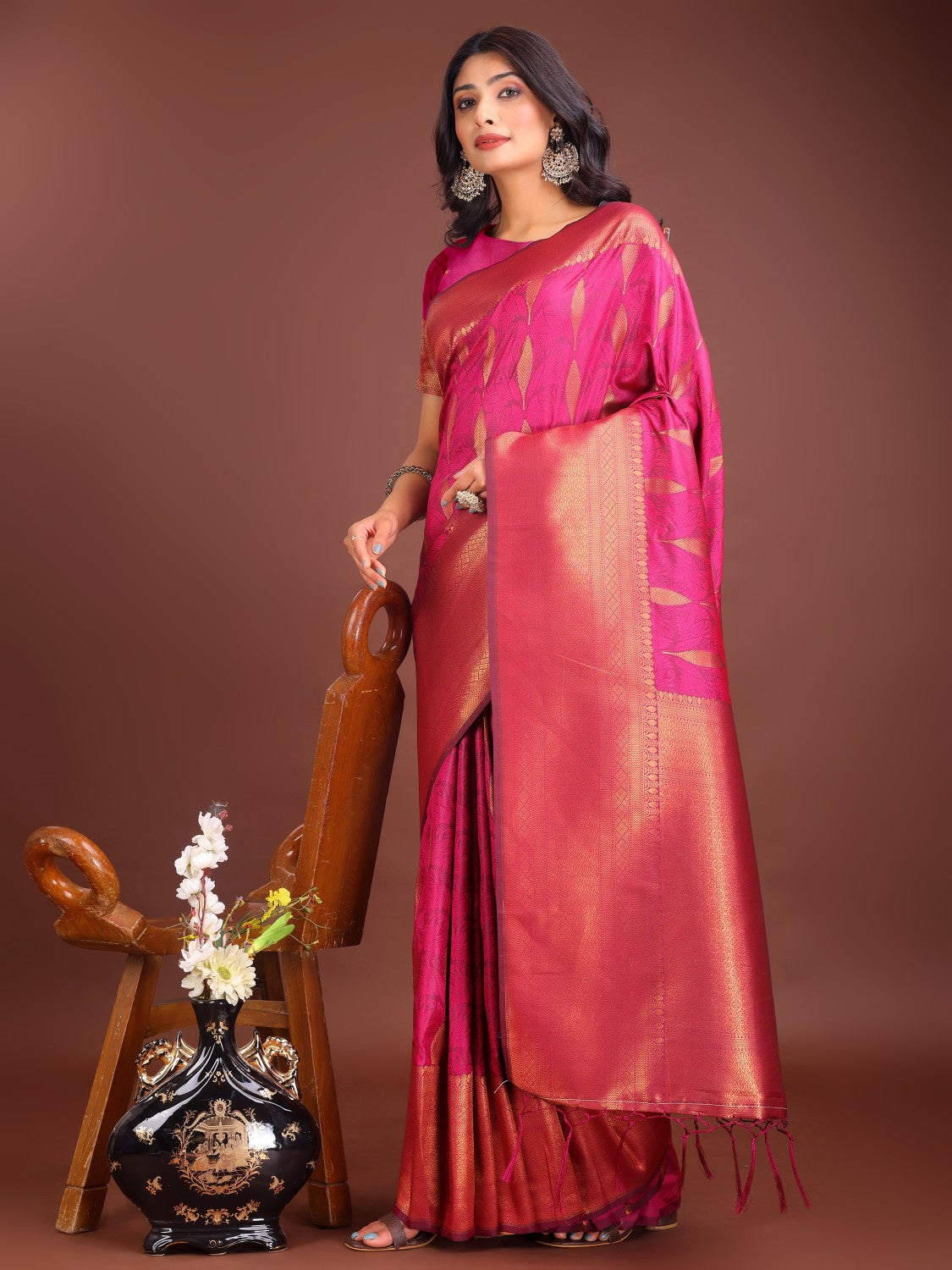 Anaita Pink Banarasi Silk Woven Saree With Blouse | Grocsy
