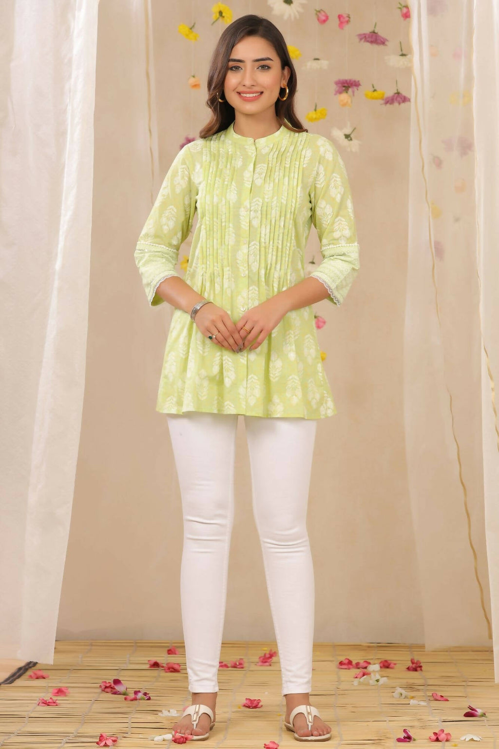 Juniper Women Limegreen Cambric Printed A-Line Tunic | Grocsy