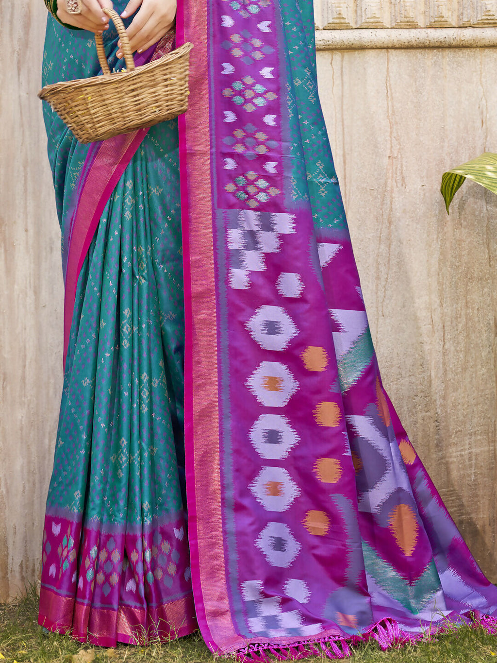 Shree Shyam Fashion Pochampalli Silk Sea Green Saree | Grocsy