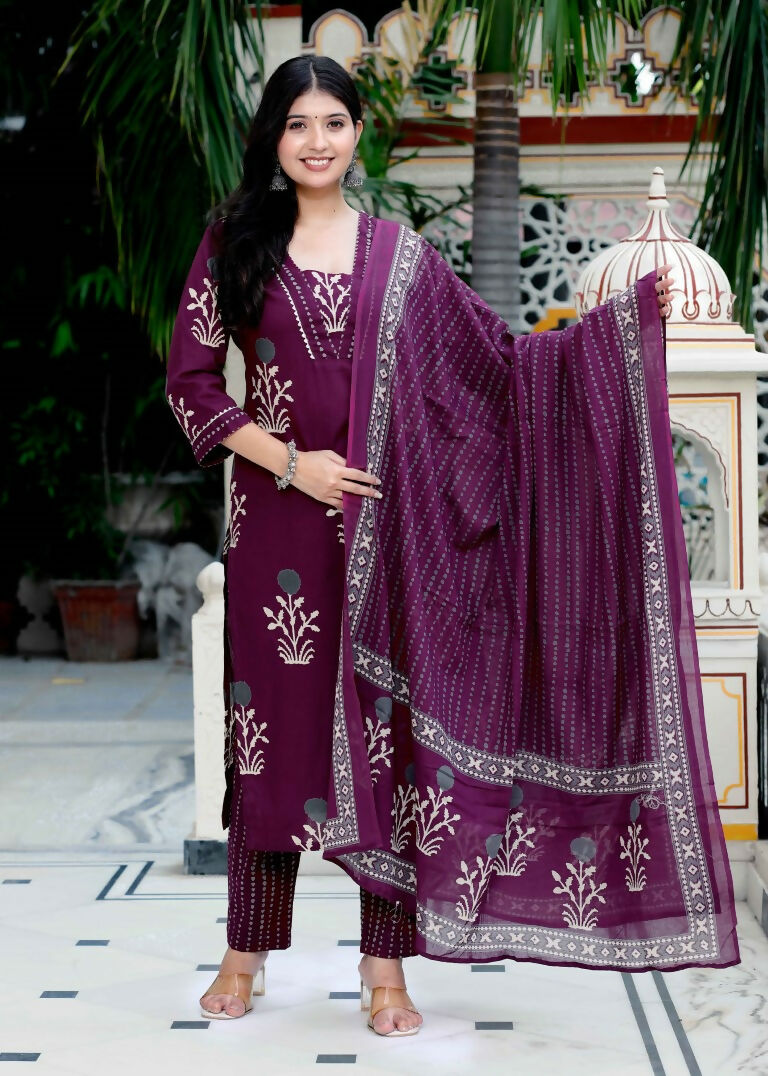 Miravan Women's Cotton Fabric Purple Kurta With Palazzo And Dupatta | Grocsy
