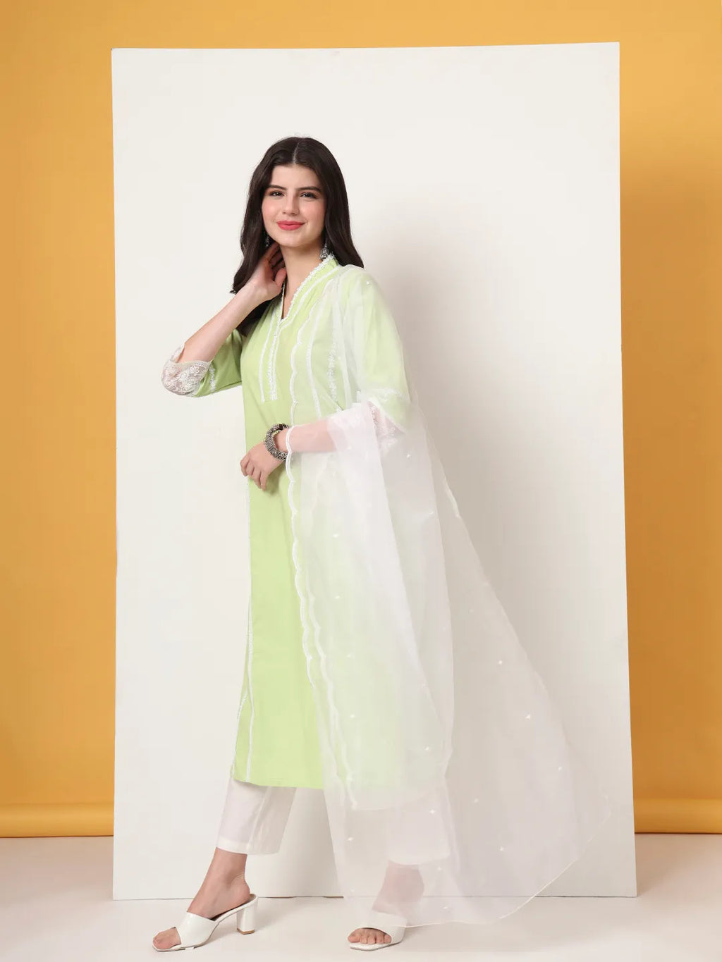 Yufta Premium Cotton Poplin Green Kurta Dupatta Pant Set | Grocsy