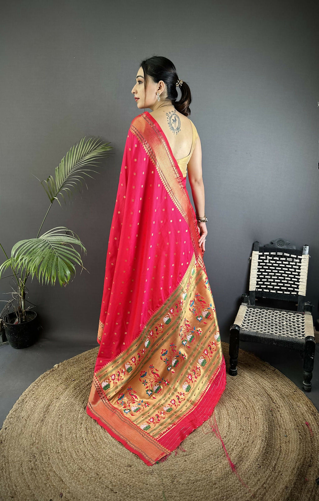 Joban Fashion Magenta Pink Butti Woven Soft Lichi Silk Paithani Saree | Grocsy