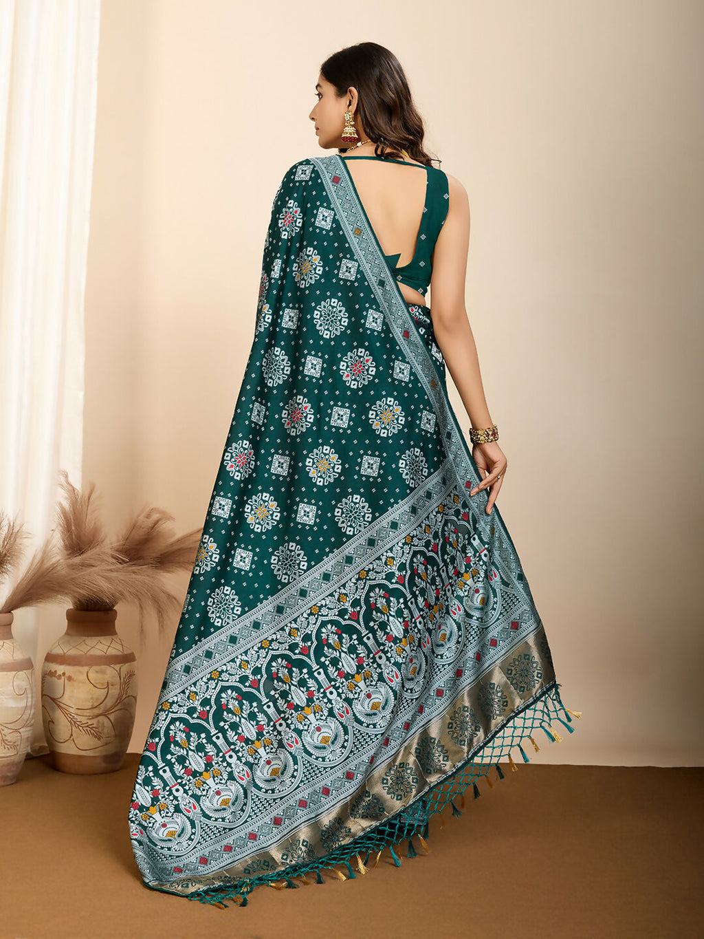 Green Soft Silk Woven Meenakari Designer Saree - Vedanti | Grocsy