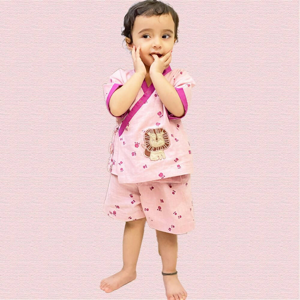 Mhyssa Mufasa Half Sleeve Wrap Style Pink T-shirt With Shorts Set For Kids | Grocsy
