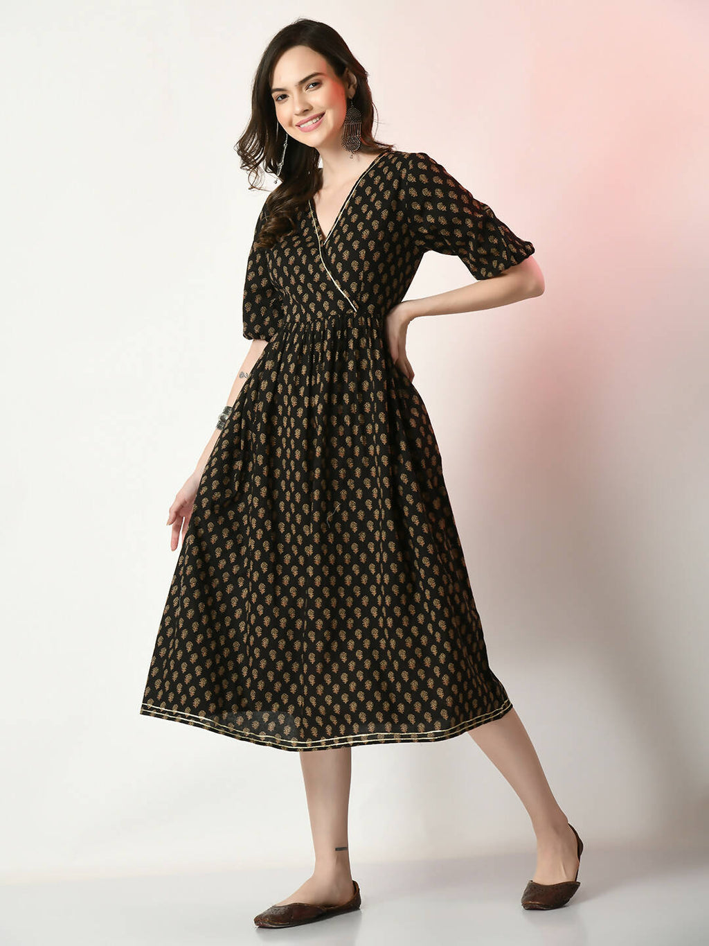Myshka Women's Black Floral Printed Empire Dress | Grocsy