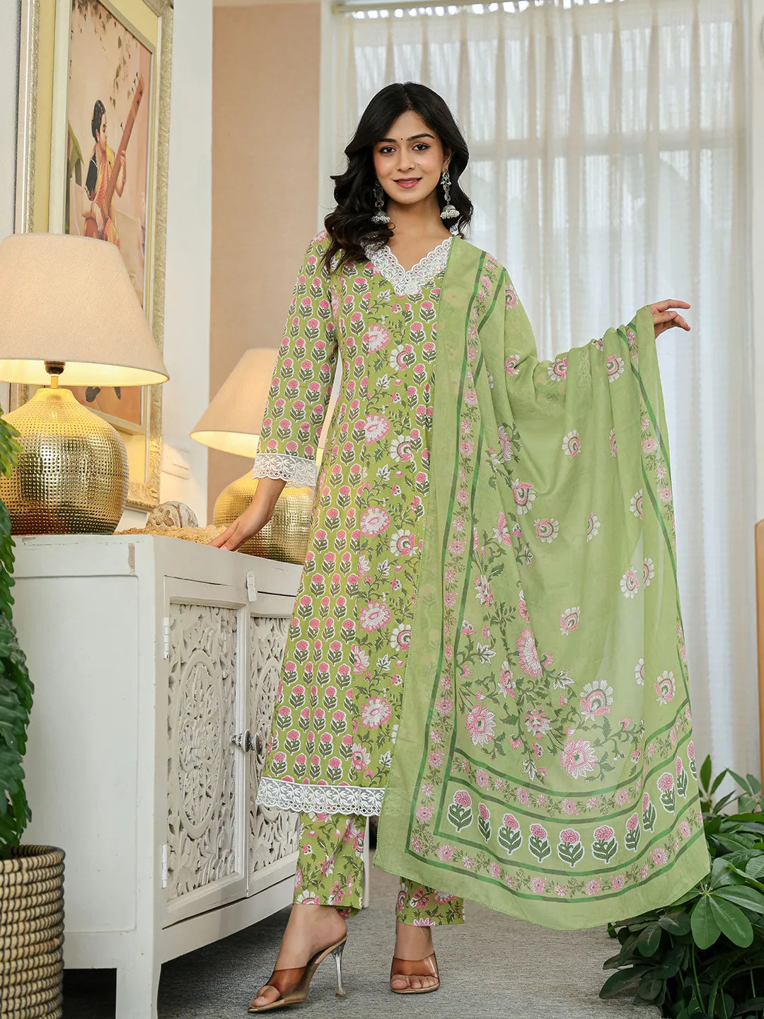 Yufta Pure Cotton Green Anarkali Kurta Dupatta Set With Lacework | Grocsy