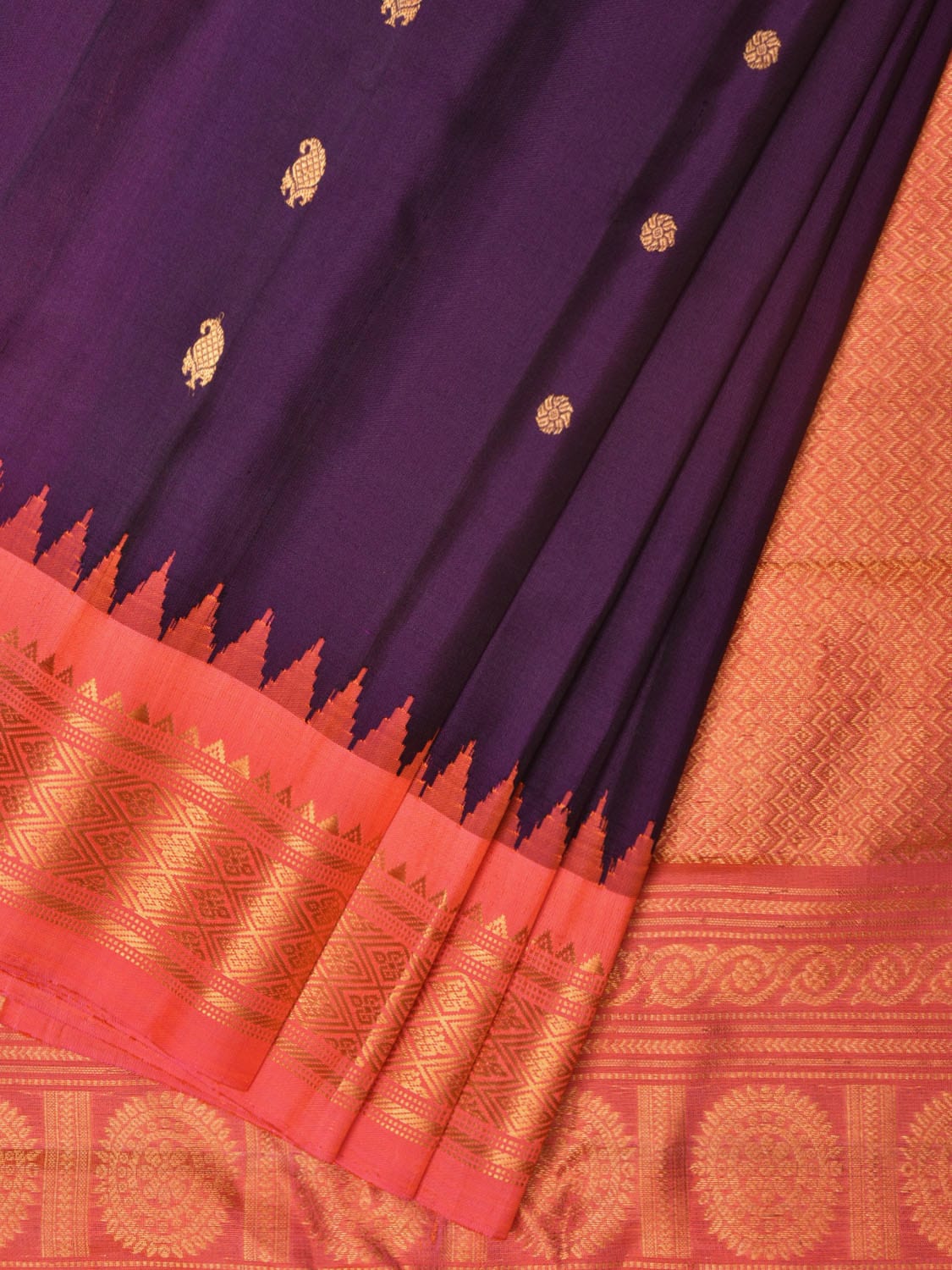 Purple and Peach Gadwal Silk Handloom Saree with Mango Pallu and Border Design - Global Threads | Grocsy