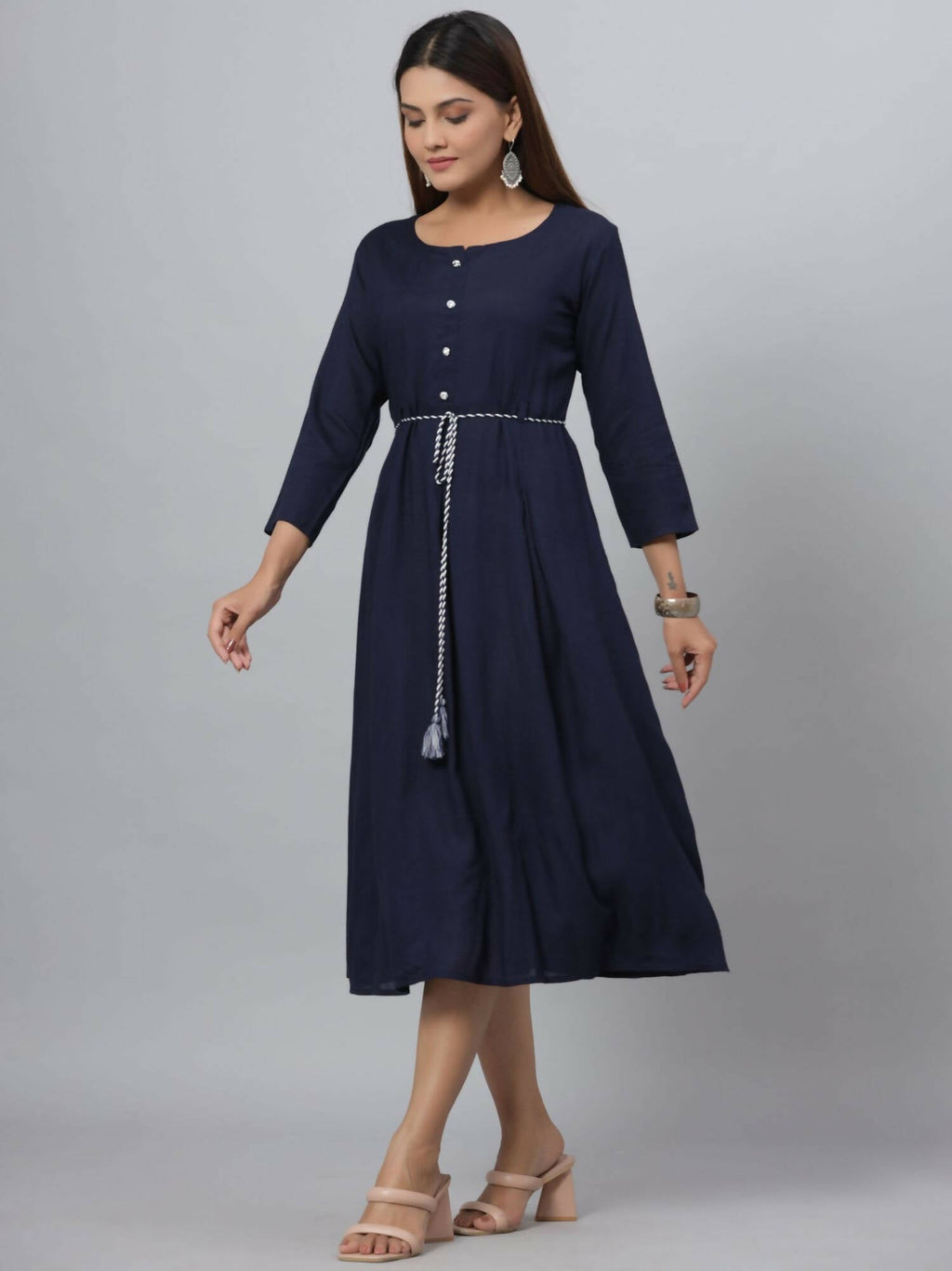 Juniper Women's Navy Rayon Slub Solid Dress | Grocsy