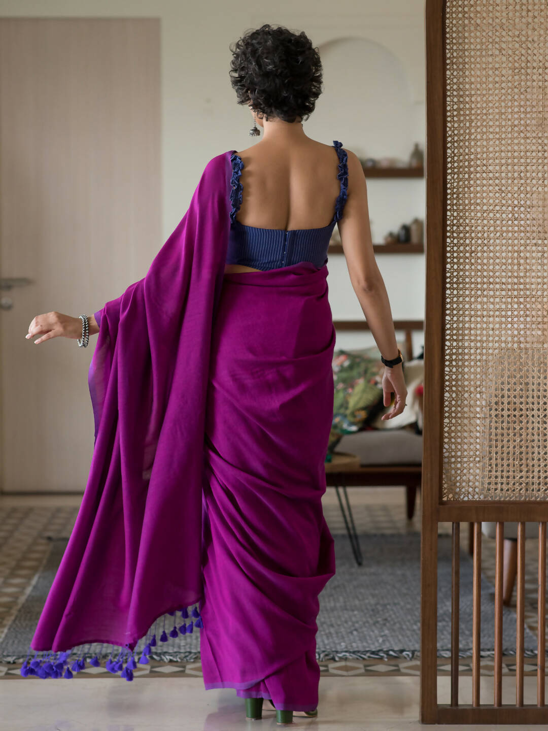 Suta Magenta Solid Cotton Blend Saree | Grocsy