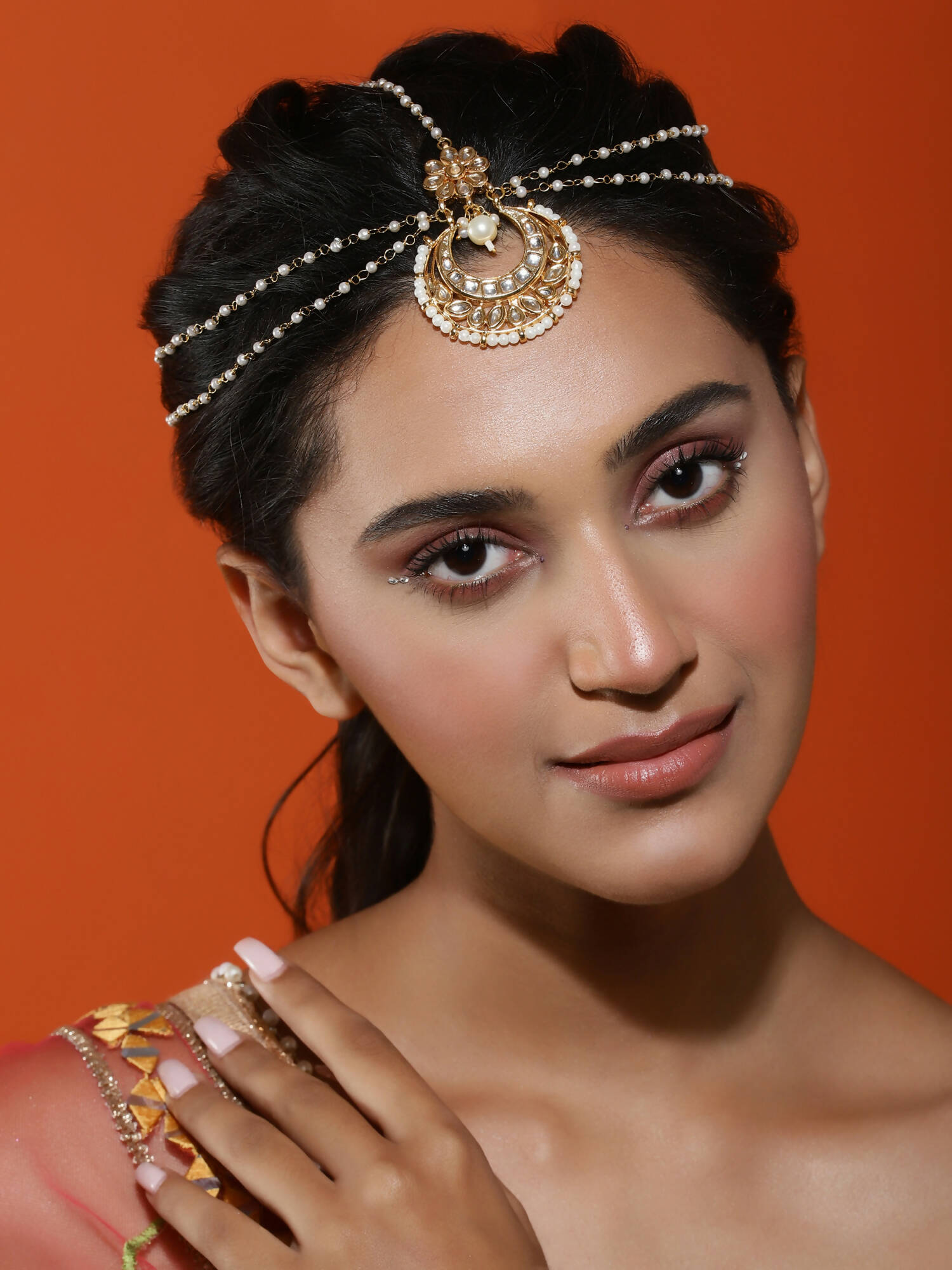 Gold-Polished White Kundan-Studded Faux Pearl Beaded Maathapatti - Ruby Raang | Grocsy