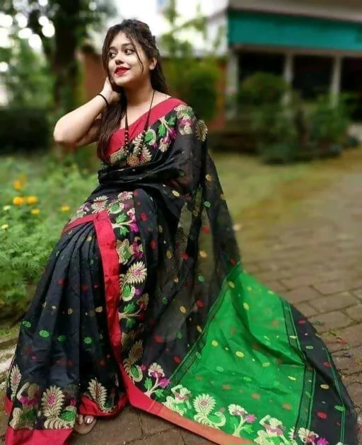 Exclusive Collection Black Beautiful Handloom Silk Cotton Saree | Grocsy