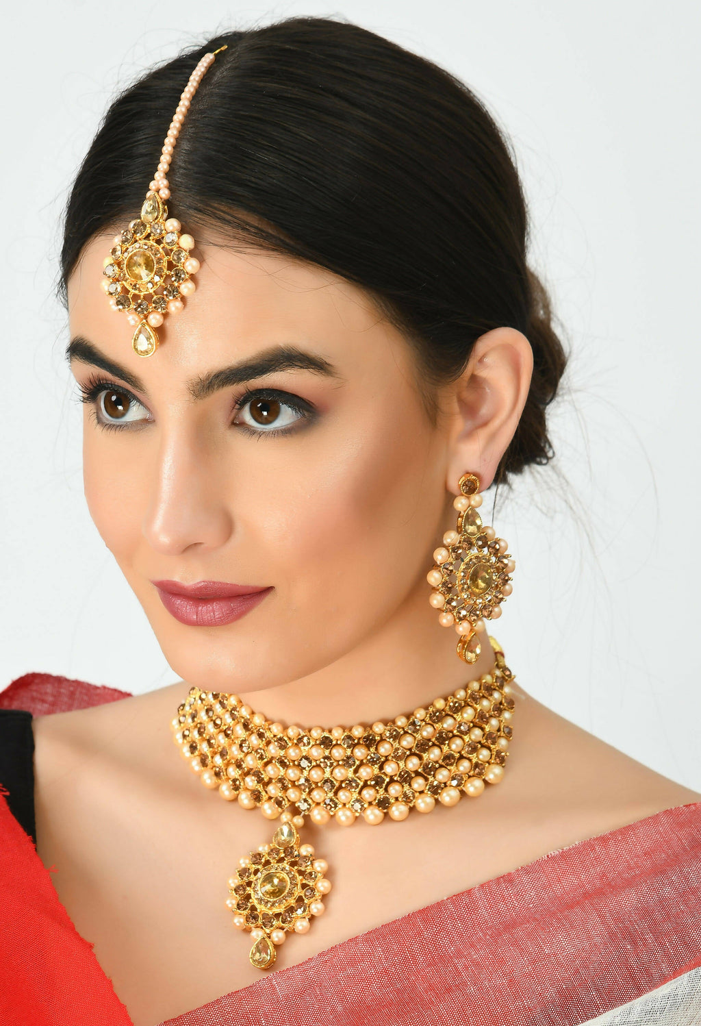 Mominos Fashion Johar Kamal Gold-Polished Brass Finish Kundan/Stone Choker For Women (Golden) | Grocsy