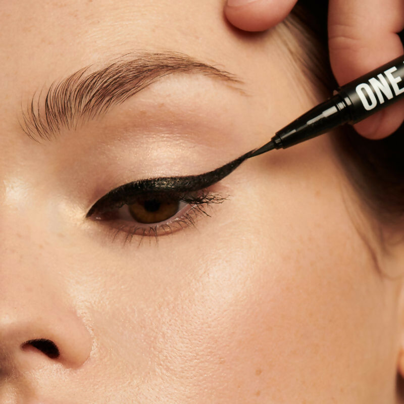 Inglot One Move Liquid Eyeliner | Grocsy