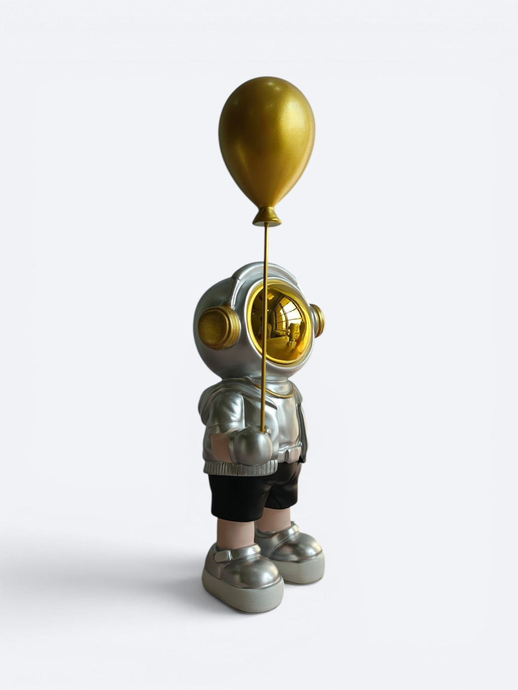 Sun Mun Decors Silver Headphone boy with Balloon | Grocsy