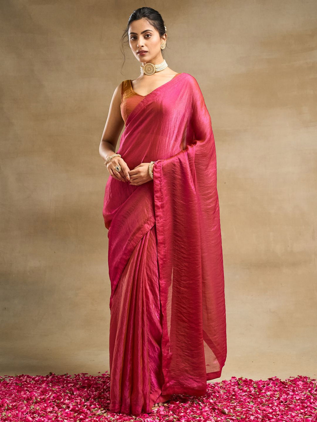 kasee Solid Saree | Grocsy