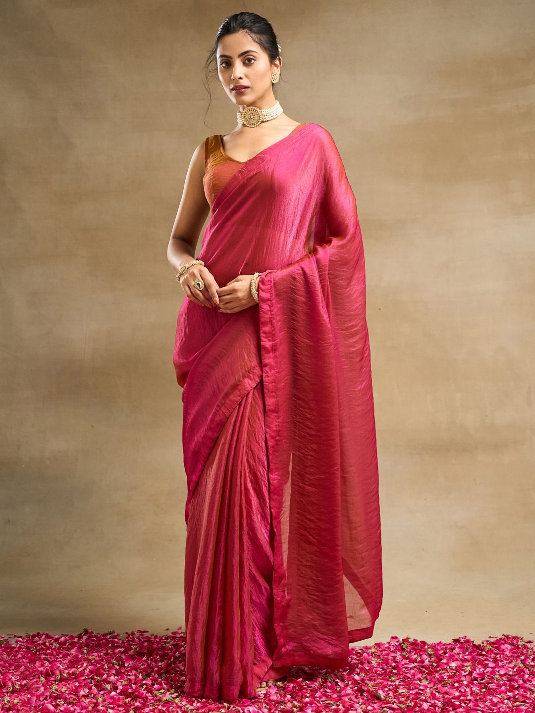 kasee Solid Saree | Grocsy