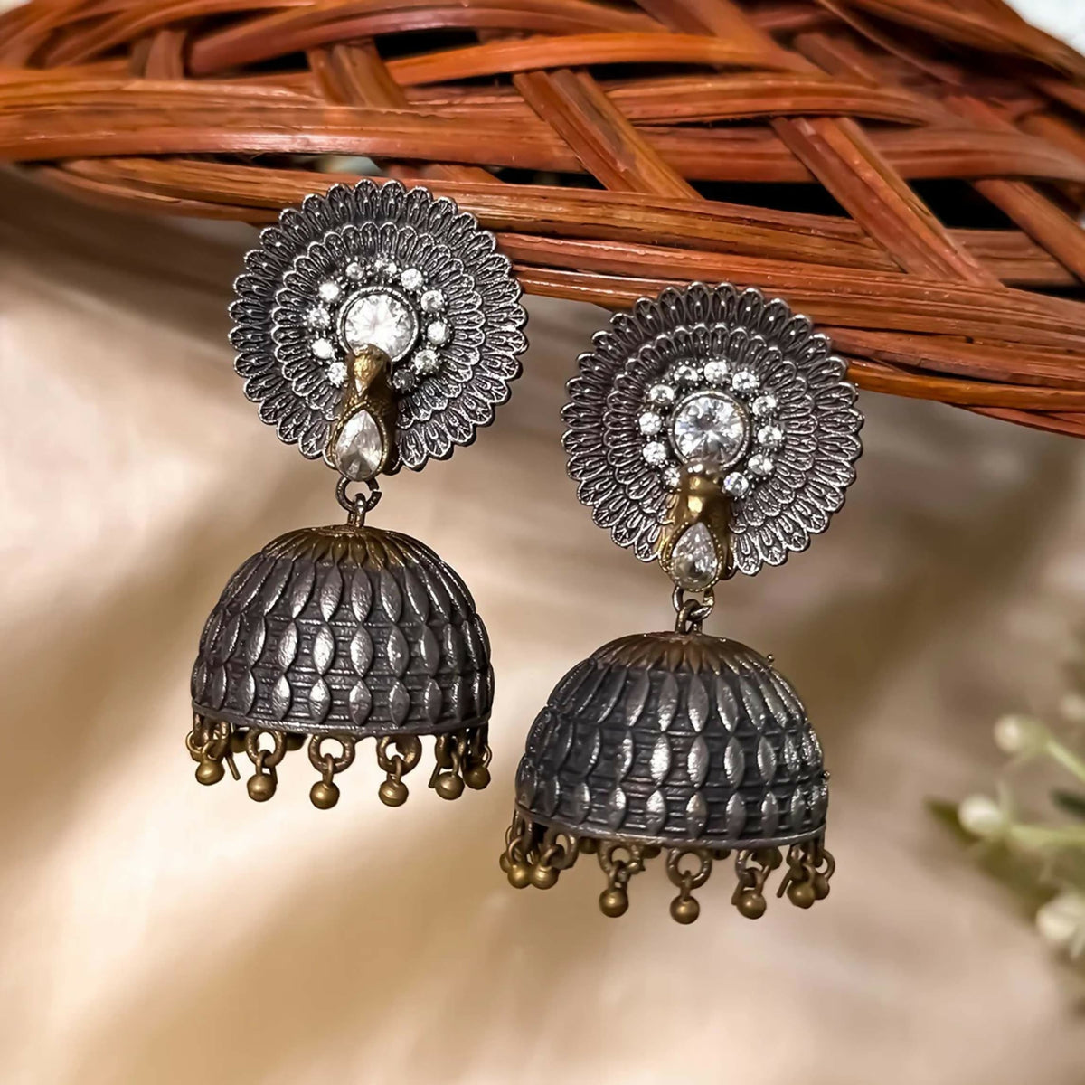 Joban Fashion Mayuri 3D Zircon Sla Jhumka Earrings - Crystal White