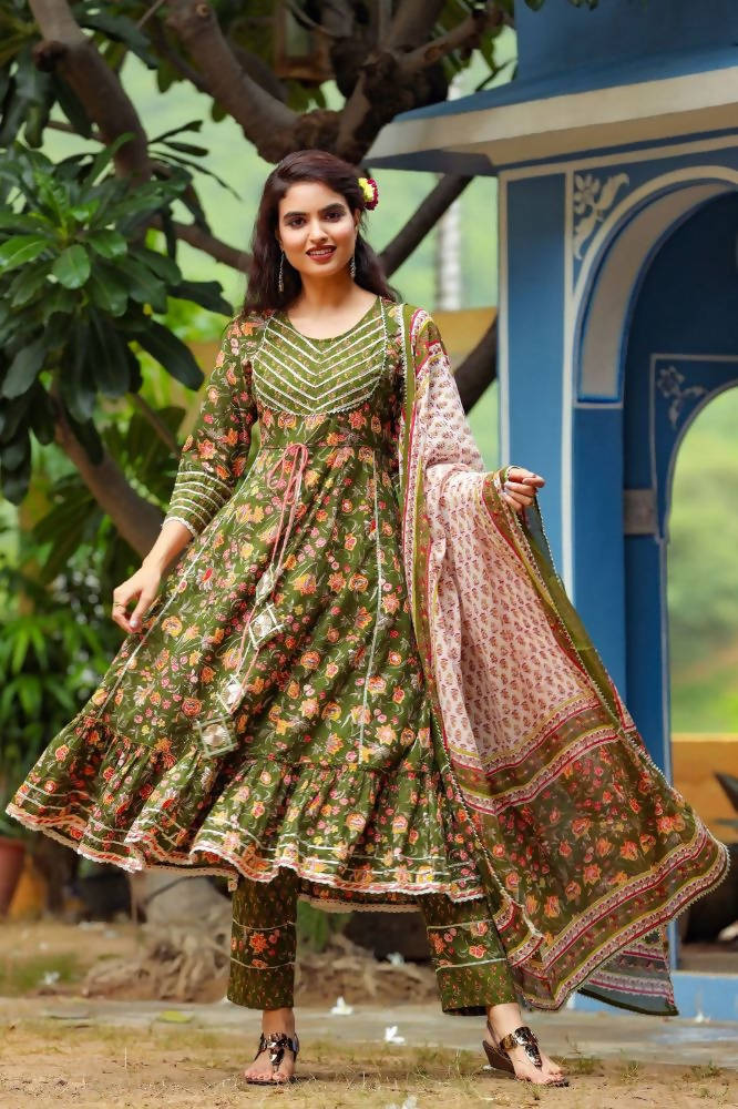 Yufta Women Green Printed Kurta With Trouser & Dupatta | Grocsy